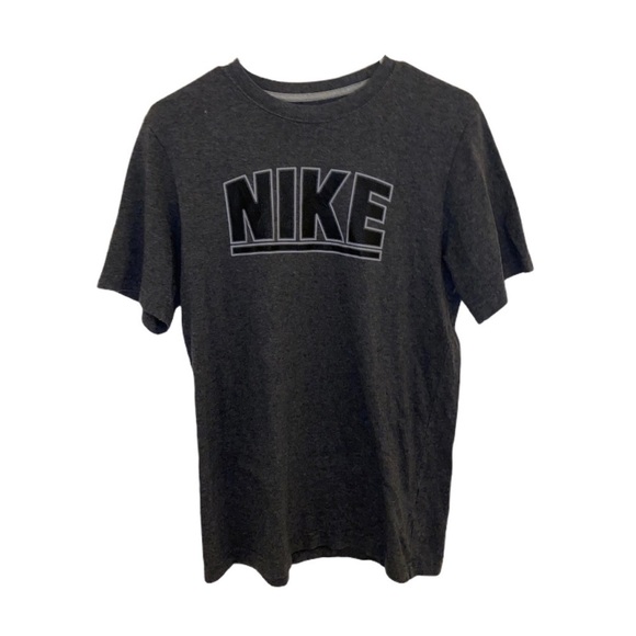 NIKE Dark Gray & Black Cracked Letters Nike T-Shirt Size S - Picture 1 of 2